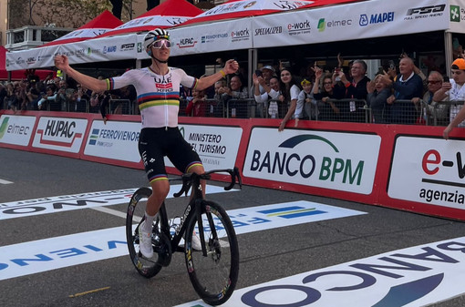 Tre Valli, il commento del sindaco Galimberti: «Una grande giornata di sport. Dico grazie a Varese» Tre Valli, il commento del sindaco Galimberti: «Una grande giornata di sport. Dico grazie a Varese»