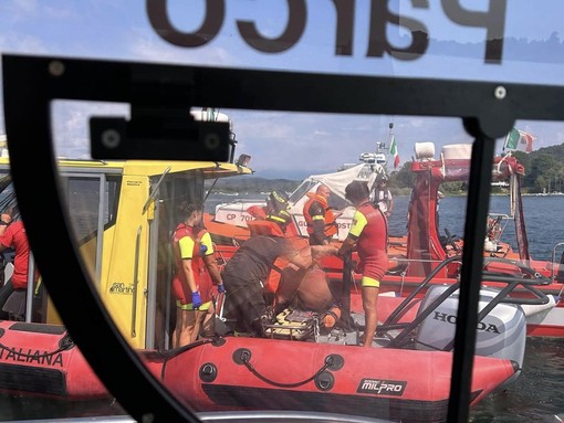 Un momento del salvataggio in un'immagine pubblicata a corredo del post su Facebook da Ismaele Rognoni