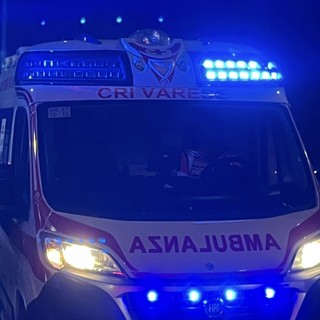 Notte di incidenti nel Varesotto: tre persone soccorse tra Brebbia e Brezzo di Bedero