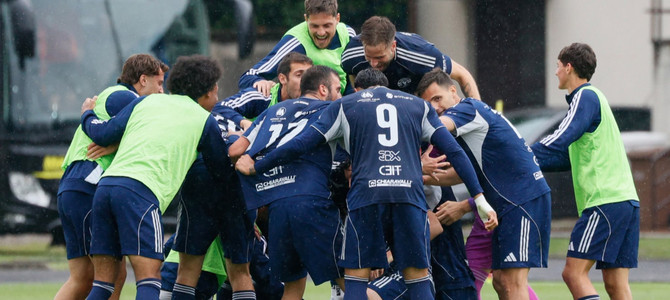 Il gruppo Varesina dopo la salvezza a Castellanza: nessuno ha valorizzato i giovani meglio del club rossoblù in Italia (foto Enrico Scaringi) Il gruppo Varesina dopo la salvezza a Castellanza: nessuno ha valorizzato i giovani meglio del club rossoblù in Italia (foto Enrico Scaringi)