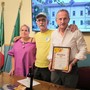Un volo nel cielo dell'Aprica e la meraviglia della prima piscina: Busto Arsizio riabbraccia i bambini ucraini