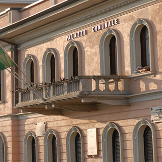 (foto d'archivio del municipio di Angera)