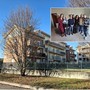 Il condominio di Gorla Minore in cui ha preso forma il progetto. Nel riquadro, gli inquilini con le referenti Il condominio di Gorla Minore in cui ha preso forma il progetto. Nel riquadro, gli inquilini con le referenti