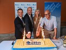 Taglio della torta per i dieci anni di Alfa Taglio della torta per i dieci anni di Alfa