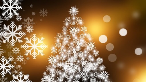 Festività ricche di eventi a Gemonio: dall'accensione dell'albero e delle luminarie alla biciclettata di Babbo Natale