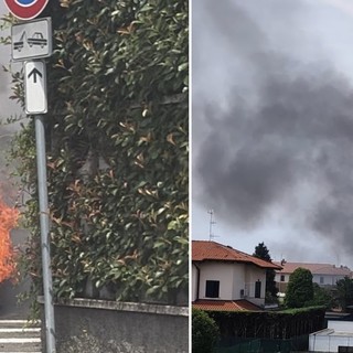 VIDEO. Auto in fiamme a Gorla Maggiore