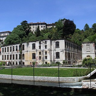 L'ex copertificio Sonnino di Besozzo