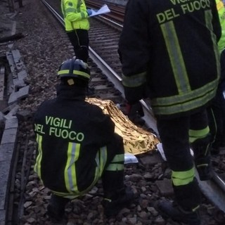 Persona investita e uccisa da un treno nei pressi della stazione centrale delle Fs di Busto, sospesa la circolazione sulla Gallarate-Milano