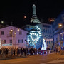 Albero e luci del Natale 2024 in piazza 1° Maggio a Besozzo