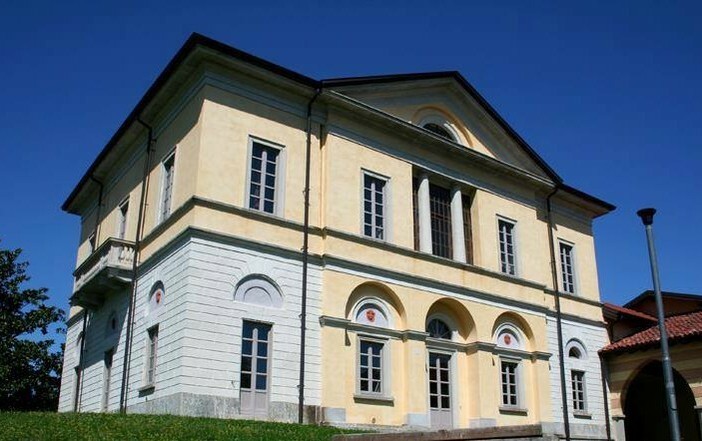 Villa Borghi a Biandronno Villa Borghi a Biandronno