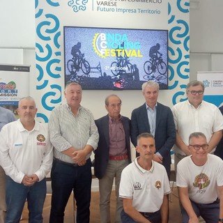 Presentati nella Sala Immersiva della Camera di Commercio gli eventi del Binda Cycling Festival Presentati nella Sala Immersiva della Camera di Commercio gli eventi del Binda Cycling Festival