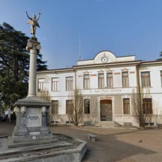 Il municipio di Biadronno Il municipio di Biadronno