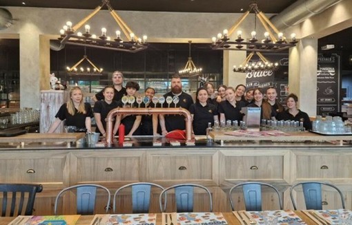 Birra&amp;Brace arriva a Tradate: opportunità di lavoro per camerieri e chef de rang