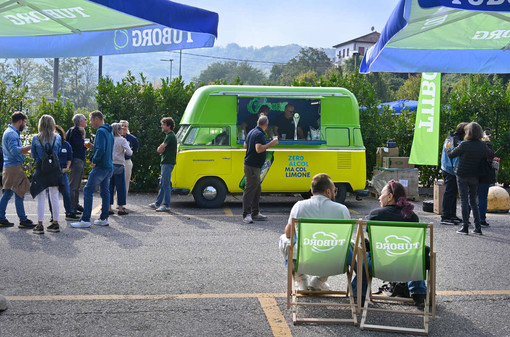 Carlsberg Italia rinnova l'impegno per il territorio con Legambiente Lombardia e "Porte Aperte ai Luppoli" nello storico Birrificio Angelo Poretti di Induno Olona Carlsberg Italia rinnova l'impegno per il territorio con Legambiente Lombardia e "Porte Aperte ai Luppoli" nello storico Birrificio Angelo Poretti di Induno Olona