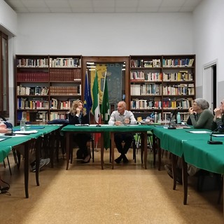 Seduta del consiglio comunale di Buguggiate