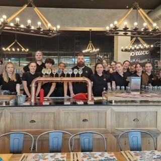 Birra&Brace arriva a Tradate: opportunità di lavoro per camerieri e chef de rang Birra&Brace arriva a Tradate: opportunità di lavoro per camerieri e chef de rang