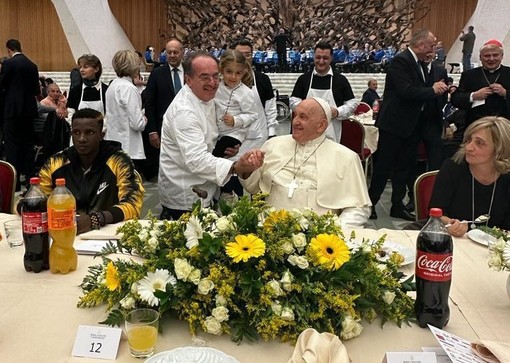 Denis Buosi con la figlia Stella alla presenza di Papa Francesco