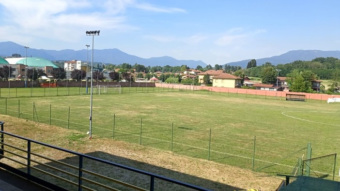 Il campo sportivo di Brebbia in una foto d'archivio