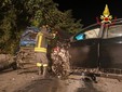 Le immagini dell'incidente di stamattina all'alba sulla provinciale a Brezzo di Bedero Le immagini dell'incidente di stamattina all'alba sulla provinciale a Brezzo di Bedero