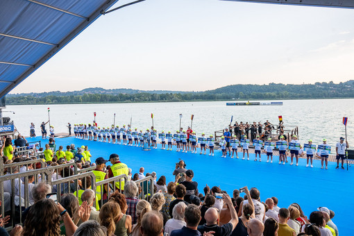 La cerimonia d'apertura dei campionati europei di canottaggio alla Schiranna La cerimonia d'apertura dei campionati europei di canottaggio alla Schiranna