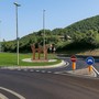 Nuova rotatoria con scultura a Cocquio Trevisago Nuova rotatoria con scultura a Cocquio Trevisago