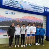 Nella foto (ph Canottaggio.org/Stefano Meroni): il podio del due senza maschile U23 Nella foto (ph Canottaggio.org/Stefano Meroni): il podio del due senza maschile U23