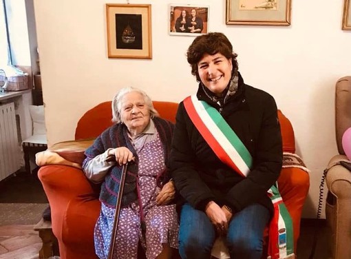 Venere Pintabona con il sindaco Chiara Catella