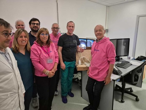 La donazione della nuova sonda ecografica all'ospedale di Cittiglio La donazione della nuova sonda ecografica all'ospedale di Cittiglio