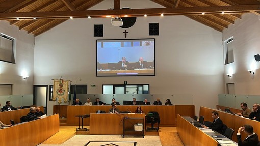 Gallarate, minoranza all’attacco sulle linee programmatiche: Coppe punge Cassani «Viviamo in una città delle cicale» Gallarate, minoranza all’attacco sulle linee programmatiche: Coppe punge Cassani «Viviamo in una città delle cicale»