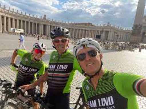 I tre cicloamatori del Team Lino di Castiglione Olona protagonisti dell'impresa sportiva benefica