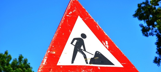 Lavori alla rete fognaria di Casciago: modifiche alla viabilità dal 25 agosto a dicembre. Disagi in vista