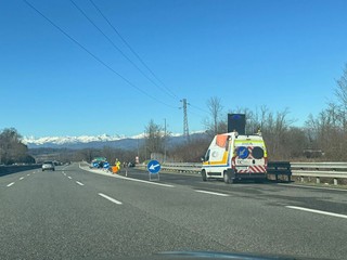 Uscita di Castelletto Ticino della A26 chiusa per incidente Uscita di Castelletto Ticino della A26 chiusa per incidente