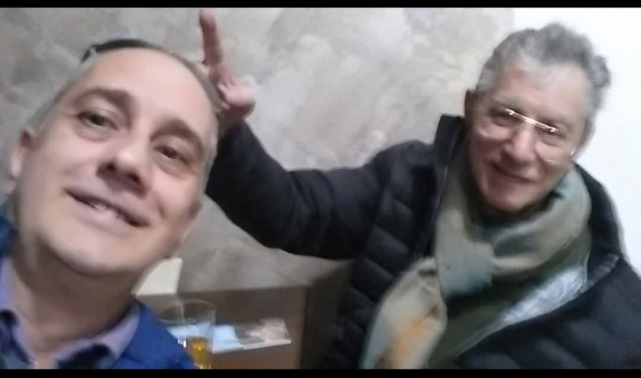 Maurilio Canton con Umberto Bossi in una foto pubblicata dall'ex sindaco di Cadrezzate su Facebook