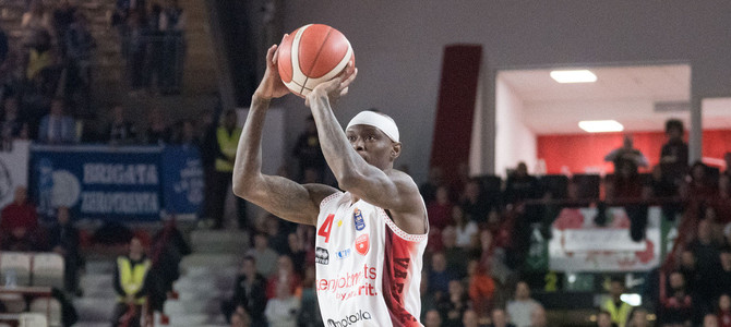 Tazé Moore (foto Averna) Tazé Moore (foto Averna)