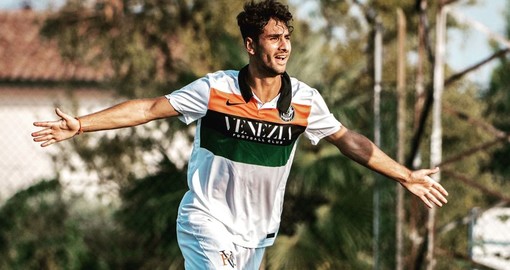 Domenico Rossi sta facendo strada. L'esordio da titolare in Coppa Italia contro il Verona e due presenze in serie B con il suo Venezia