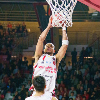 Olivier Nkamhoua (foto Averna) Olivier Nkamhoua (foto Averna)