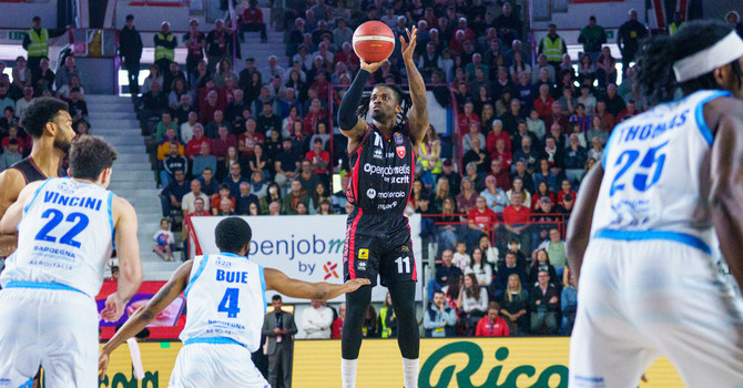 Iroegbu (foto Averna)