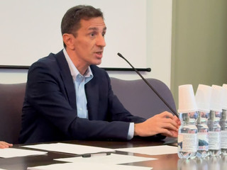 dottor Francesco Roscio, direttore della Chirurgia generale di Gallarate dottor Francesco Roscio, direttore della Chirurgia generale di Gallarate