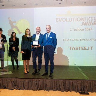Tastee.it premiata a Milano con l’EHA Food Evolution Tastee.it premiata a Milano con l’EHA Food Evolution