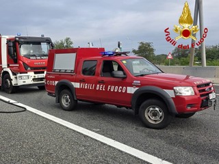 Le immagini dell'incidente di questa mattina sull'Autostrada dei Laghi a Fagnano Olona Le immagini dell'incidente di questa mattina sull'Autostrada dei Laghi a Fagnano Olona