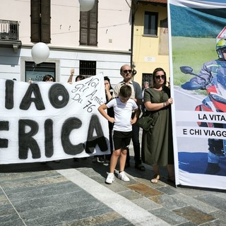Le immagini del funerale di Omar Zin a Ferno