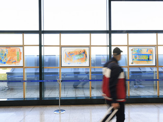 L'inaugurazione della mostra a Malpensa (credits Malapelle) L'inaugurazione della mostra a Malpensa (credits Malapelle)