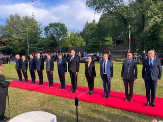 Alcuni momenti della cerimonia tenutasi questo pomeriggio al Comando Provinciale di Varese