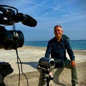 VIDEO. Fatmir, uno tra ventimila ce l'ha fatta. Ecco la storia dell'uomo arrivato dal mare