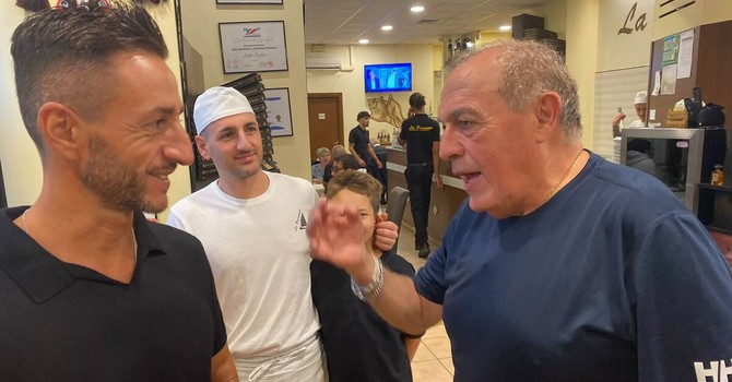 Fabrizio Castori, 72 anni, oggi alla Paranza di Varese con i padroni di casa Pietro e Attilio