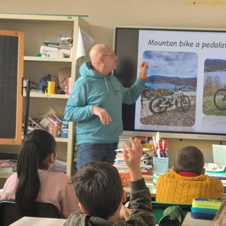 La Giornata della Memoria alla primaria di Gavirate ricorda la figura di Gino Bartali