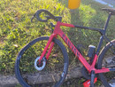 Le condizioni della bici dopo l'incidente Le condizioni della bici dopo l'incidente
