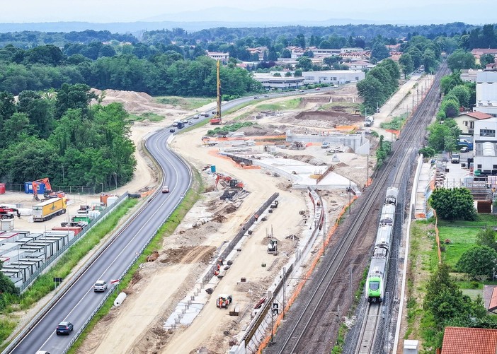 Maxi-esercitazione nella nuova galleria di Malpensa: simulato un incendio dopo lo scontro tra due treni Maxi-esercitazione nella nuova galleria di Malpensa: simulato un incendio dopo lo scontro tra due treni