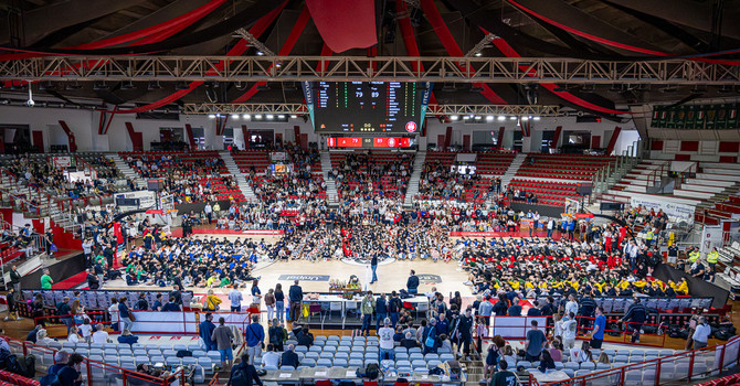 Il campo del Lino Oldrini invaso dai piccoli, grandi, protagonisti del Trofeo Garbosi (foto di Alessandro Umberto Galbiati)
