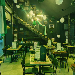 Un tocco di verde colorerà Hamerica's Varese per una sera: a San Patrizio la festa è qui!